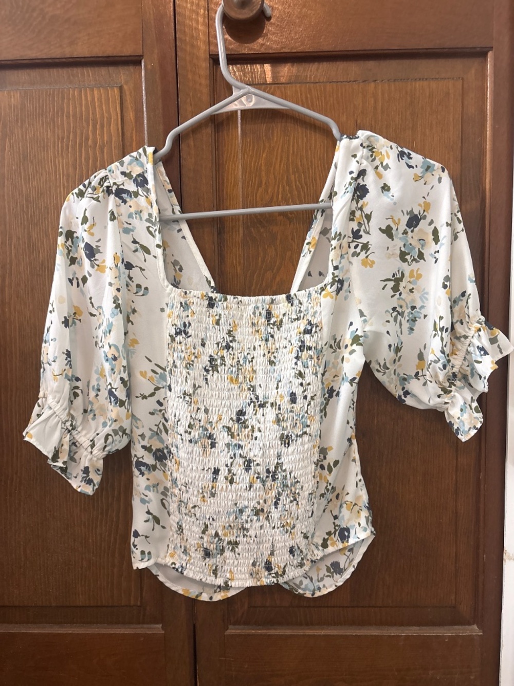 Floral Top - Picture 2 of 3